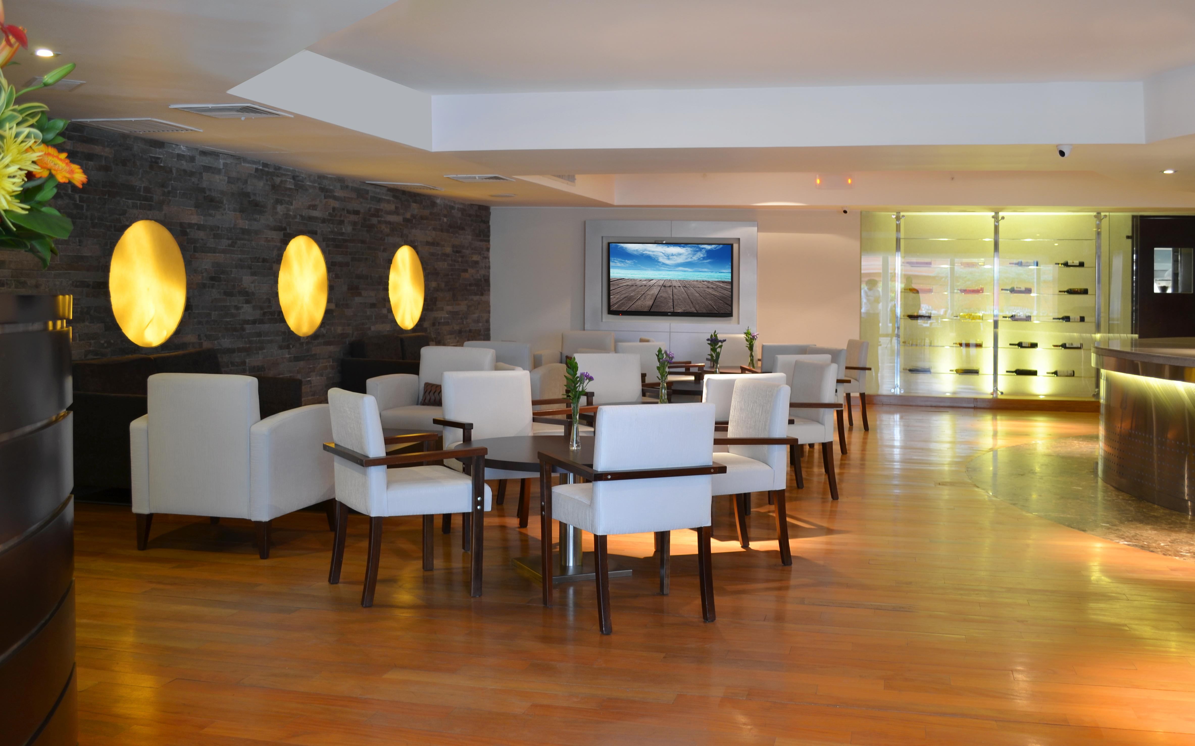 Hotel Sol De Oro &