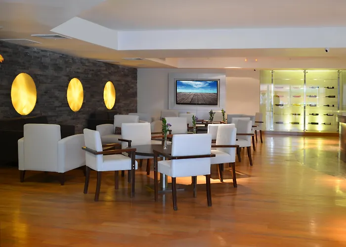 Sol de Oro Hotel&Suites