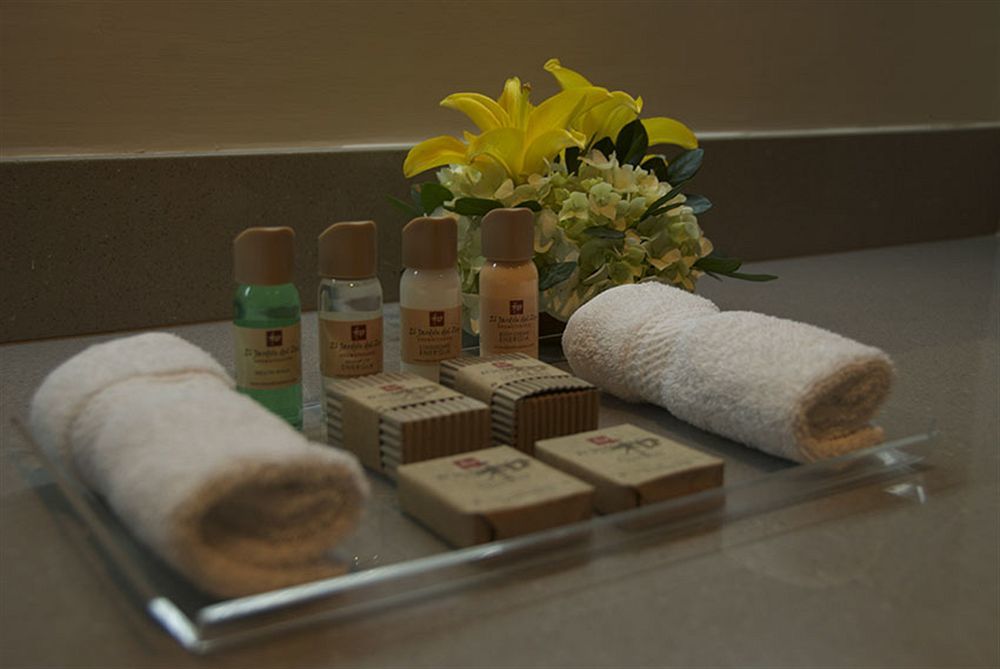 Sol De Oro Hotel&suites