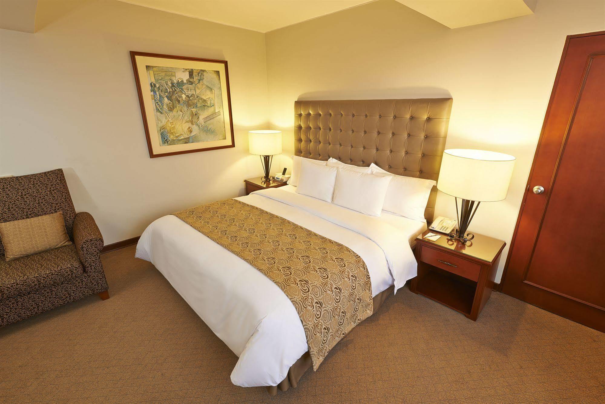 Sol De Oro Hotel&suites 5* Lima